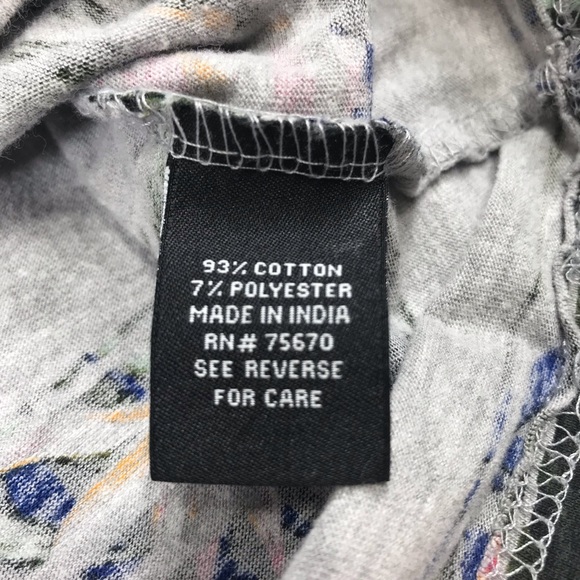 WXYZ, T-Shirt, Size Medium - Picture 7 of 10